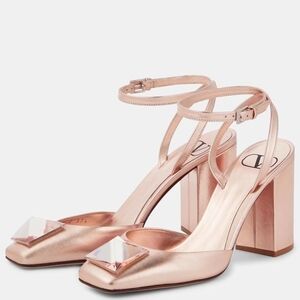 Valentino Garavani One Stud leather slingback pumps